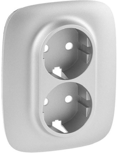 Лицевая панель Legrand Valena Allure для 1-м. 2-мод. розетки 220В алюминий картинка